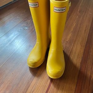 Big Kids Size 3 Hunter Boots